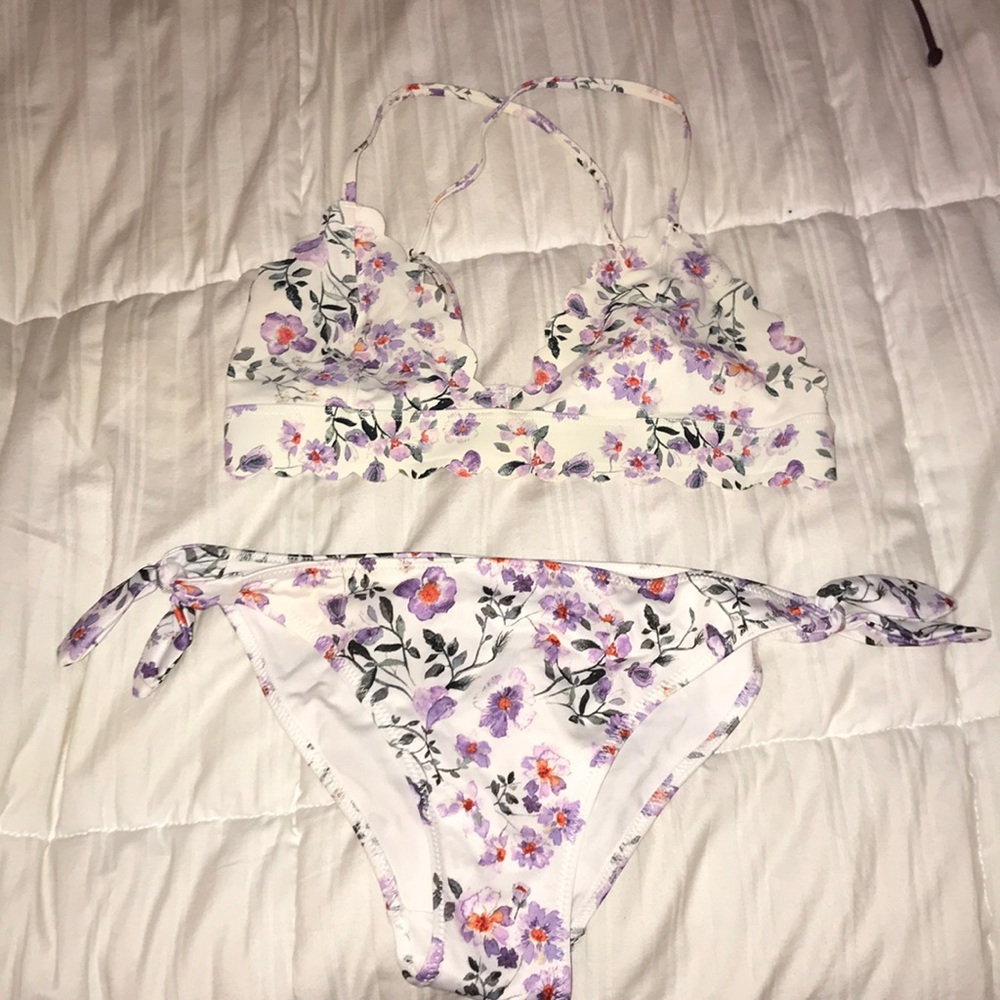 White floral bikini from h&m